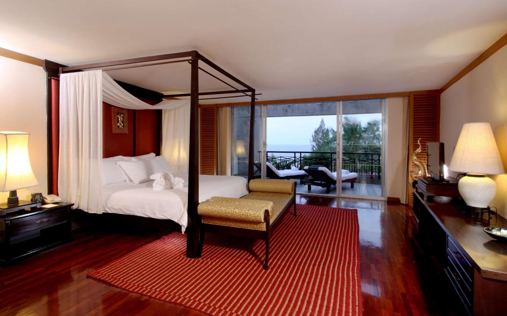 Hilton Hua Hin Resort & Spa Экстерьер фото